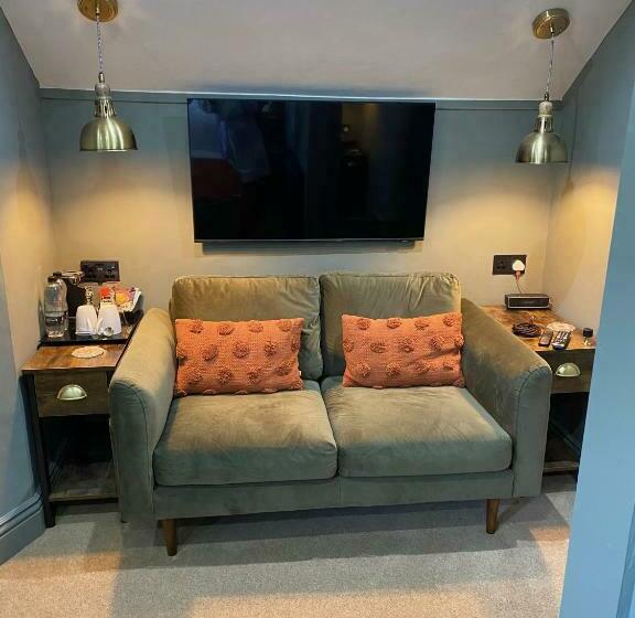 مبيت وإفطار Shelbourne House