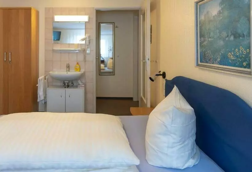 ホテル Alfa Apartment