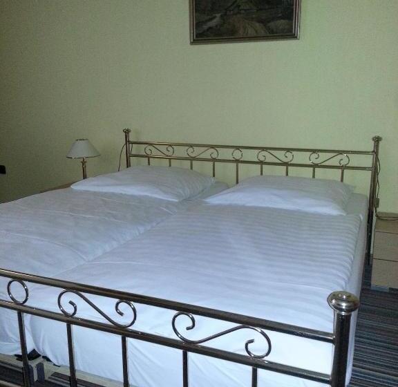 Отель Alte Rathausschänke