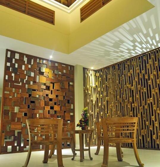 ホテル Oxy House Bali