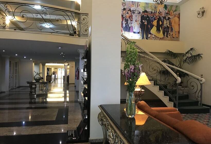 Hotel Parque Central