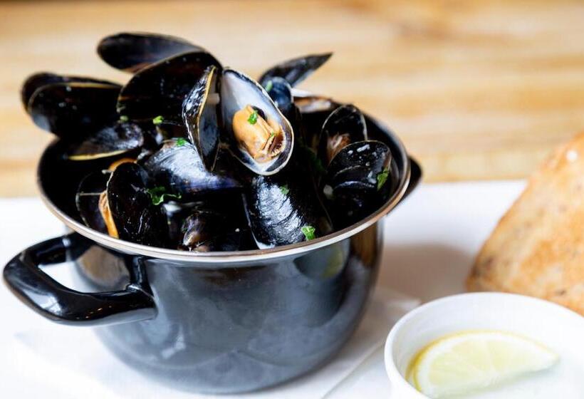 酒店 The White Horse Blakeney