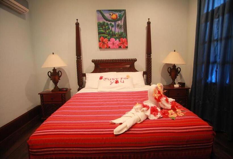 Mahogany Hall Luxury Boutique Resort