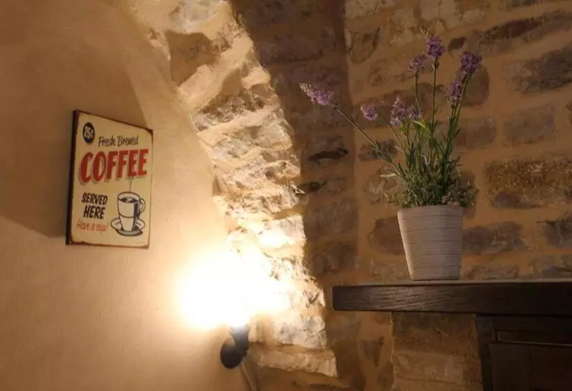 Majatalo La Casina Colorata