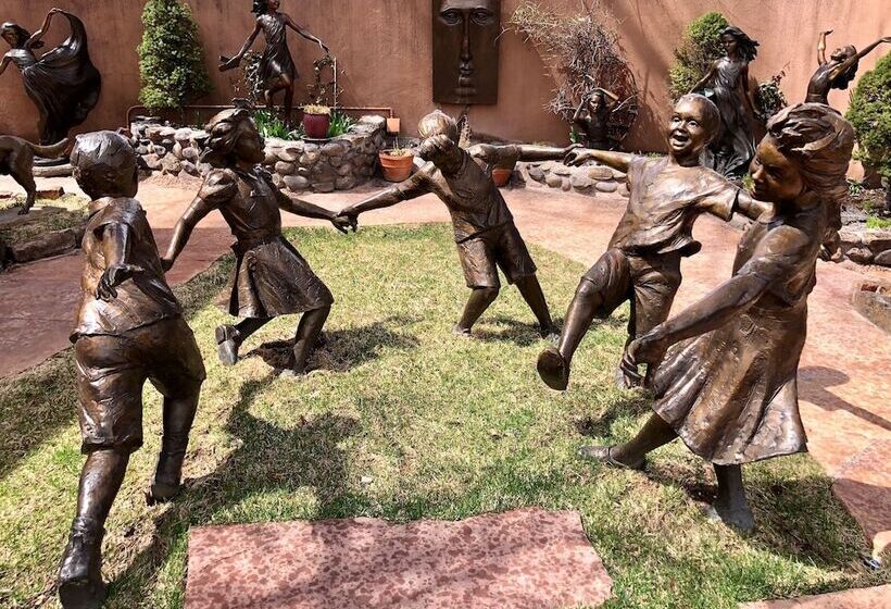 تختخواب و صبحانه Pueblo Bonito Santa Fe