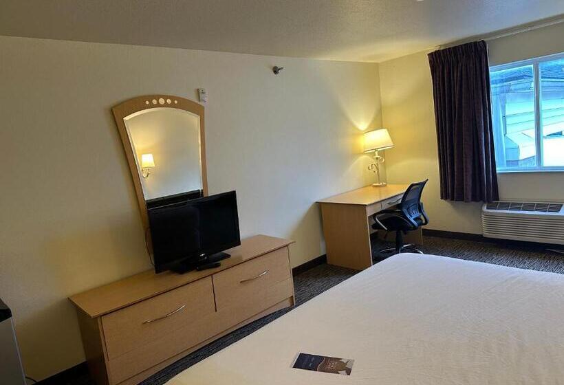 فندق Baymont By Wyndham Lawrenceburg