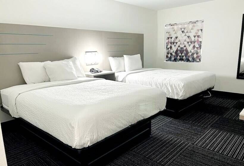 호텔 Baymont By Wyndham Port Wentworth