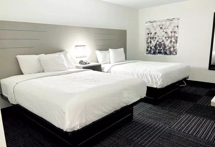 Hotel Baymont By Wyndham Port Wentworth