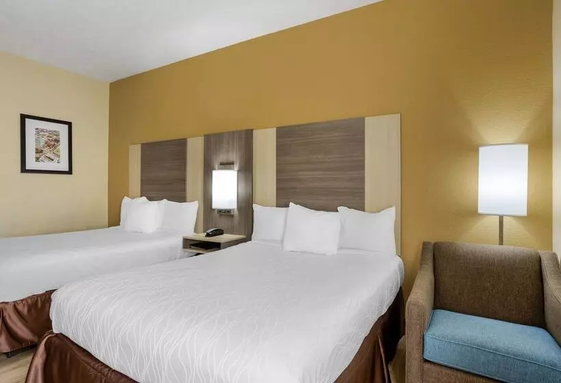 هتل Best Western Plus Springfield Airport Inn