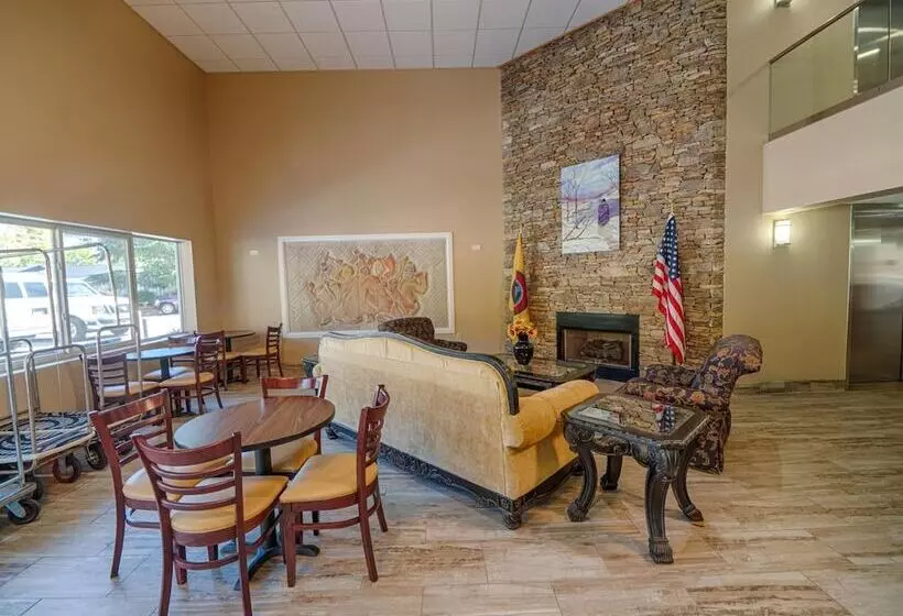 酒店 Cherokee Grand