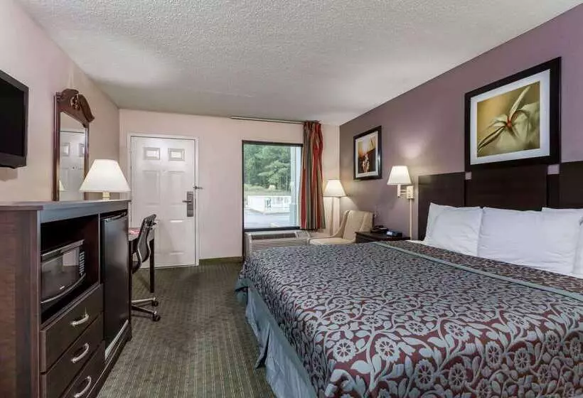 בית מלון כפרי Days Inn By Wyndham Lugoff