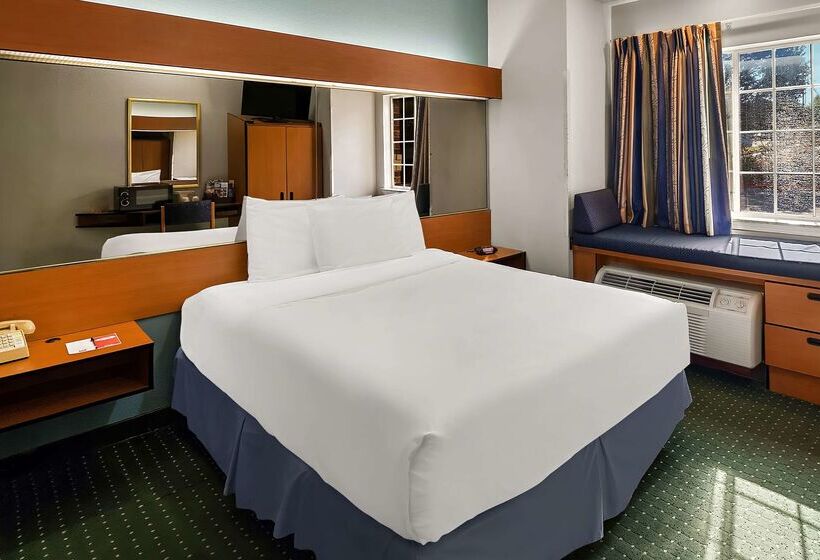 בית מלון כפרי Econo Lodge Inn & Suites Mesquite Dallas East