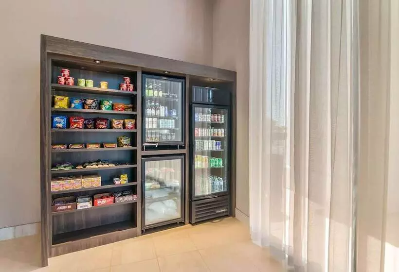 Hourglass Hotel, Ascend Hotel Collection