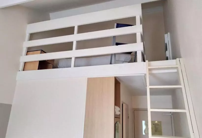 Отель Kyriad Rennes Sud Cesson Chantepie