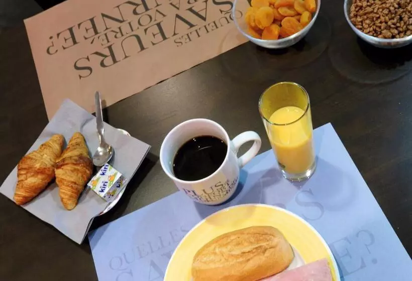 Отель Kyriad Rennes Sud Cesson Chantepie