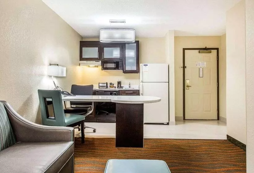 Hotel Mainstay Suites Greenville Airport