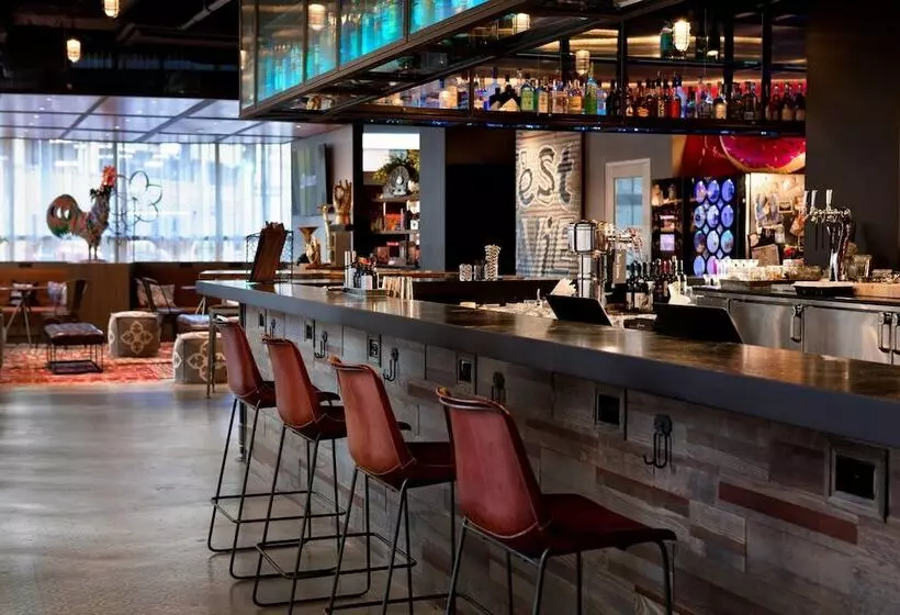 هتل Moxy New Orleans Downtown/french Quarter Area