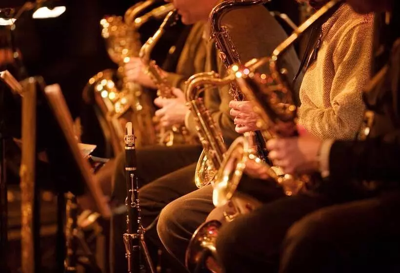 هتل Moxy New Orleans Downtown/french Quarter Area