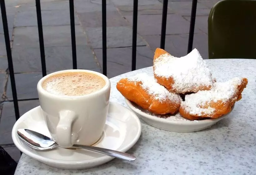 هتل Moxy New Orleans Downtown/french Quarter Area