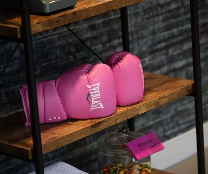 هتل Moxy New Orleans Downtown/french Quarter Area