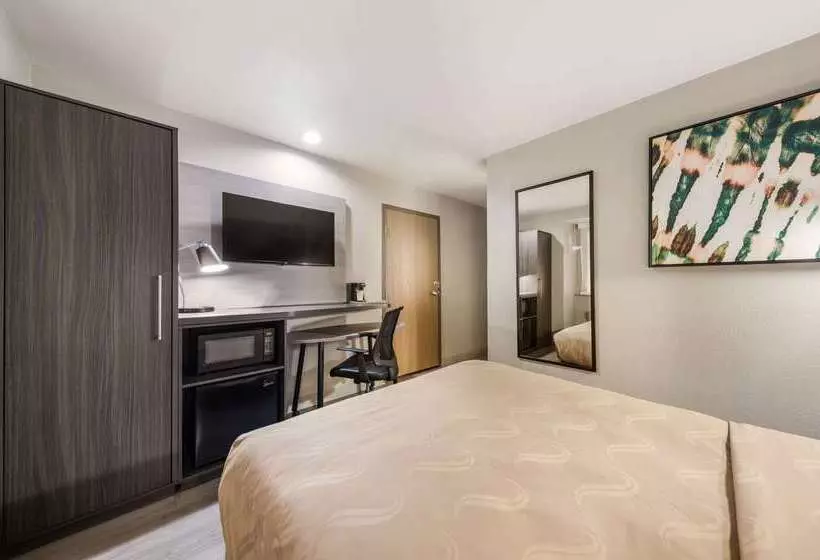 酒店 Quality Inn & Suites North Mesquite I30