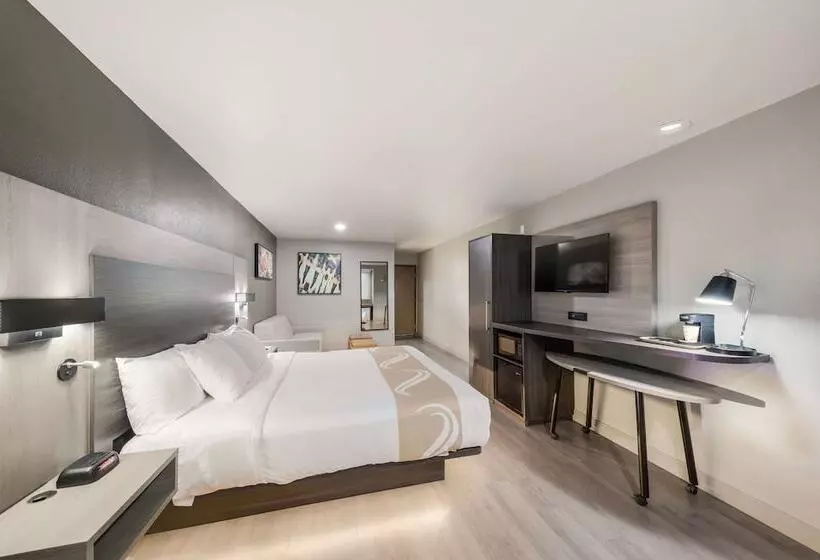 酒店 Quality Inn & Suites North Mesquite I30