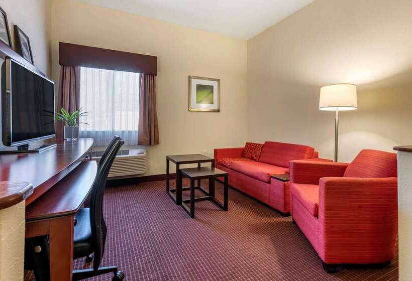 ホテル Quality Inn Zephyrhillsdade City