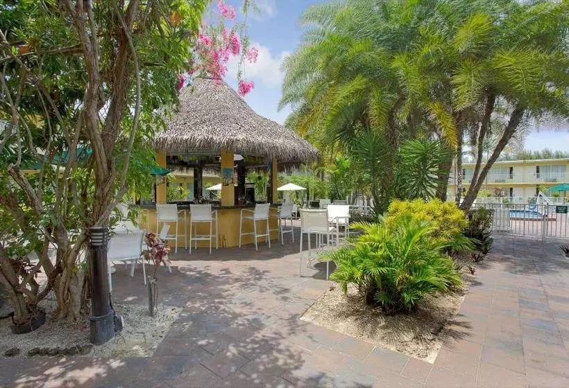 호텔 Ramada By Wyndham Fort Lauderdale Airport/cruise Port