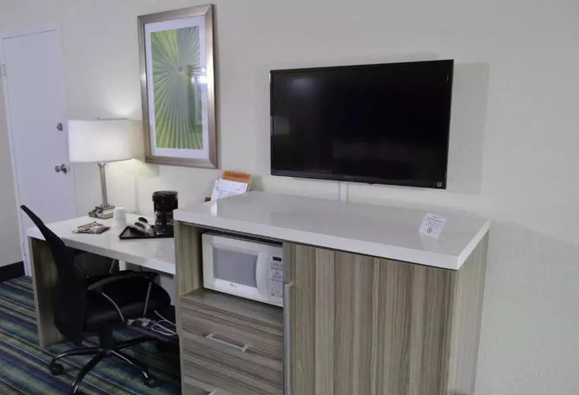 호텔 Ramada By Wyndham Fort Lauderdale Airport/cruise Port