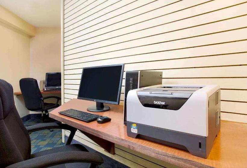 هتل Ramada By Wyndham Fort Lauderdale Airport/cruise Port