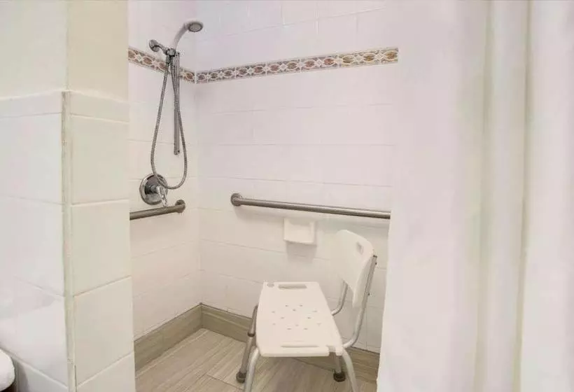 호텔 Ramada By Wyndham Fort Lauderdale Airport/cruise Port