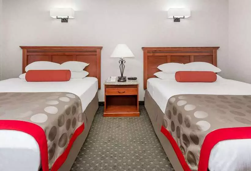 호텔 Ramada By Wyndham Frisco