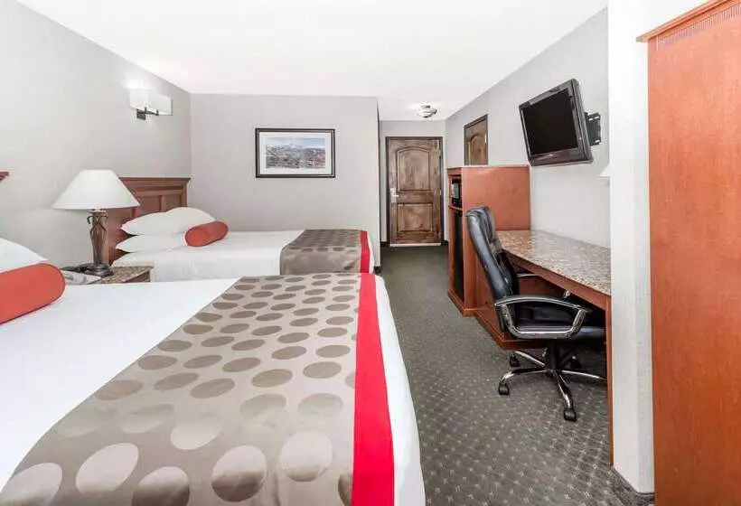 호텔 Ramada By Wyndham Frisco