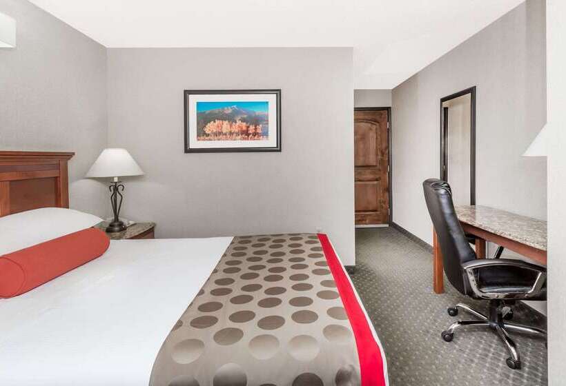 هتل Ramada By Wyndham Frisco