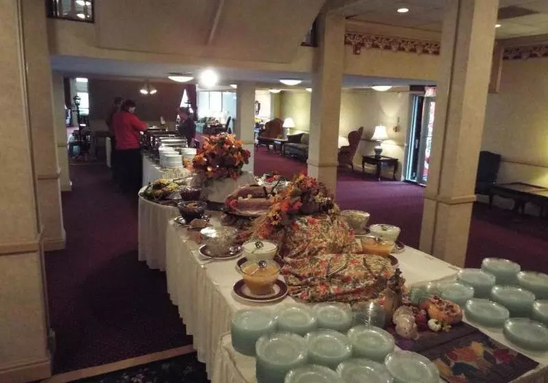 호텔 Ramada Conference Center