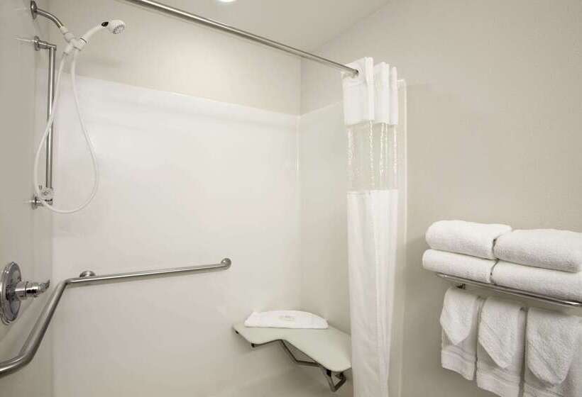 酒店 Ramada By Wyndham Bloomington I 55 And I 74 Il