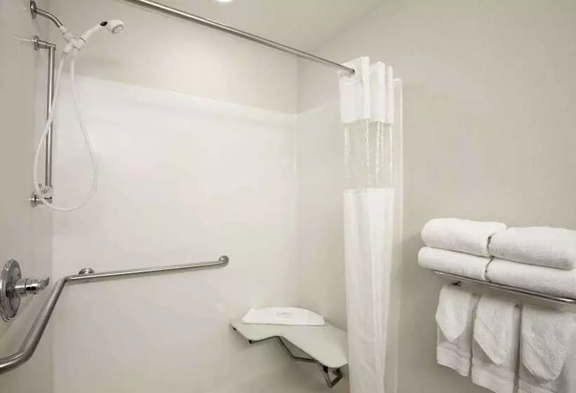 호텔 Ramada By Wyndham Bloomington I 55 And I 74 Il