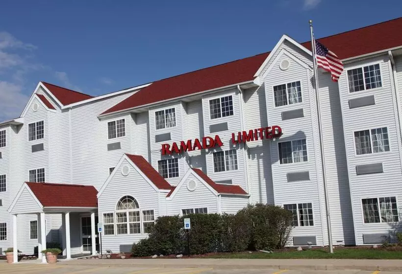 호텔 Ramada By Wyndham Bloomington I 55 And I 74 Il