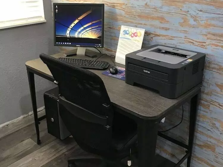 호텔 Ramada By Wyndham Bloomington I 55 And I 74 Il