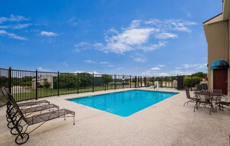 酒店 Red Roof Inn & Suites Austin East Manor