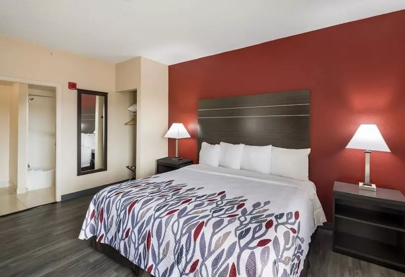 酒店 Red Roof Inn & Suites Austin East Manor