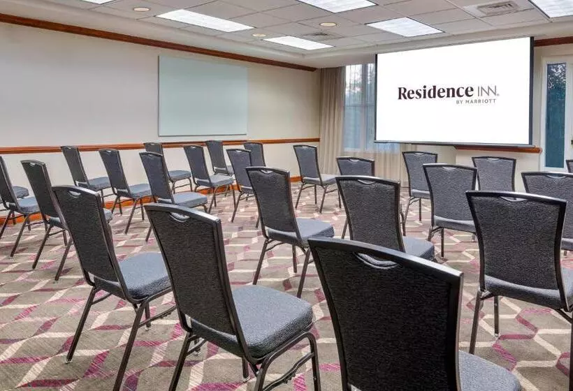 هتل Residence Inn By Marriott Charleston Airport