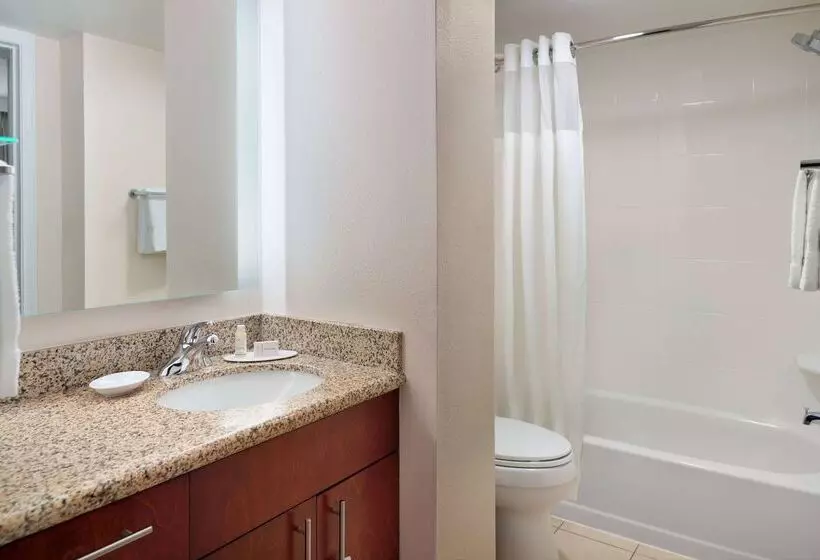 Отель Sonesta Es Suites Atlanta Alpharetta Windward