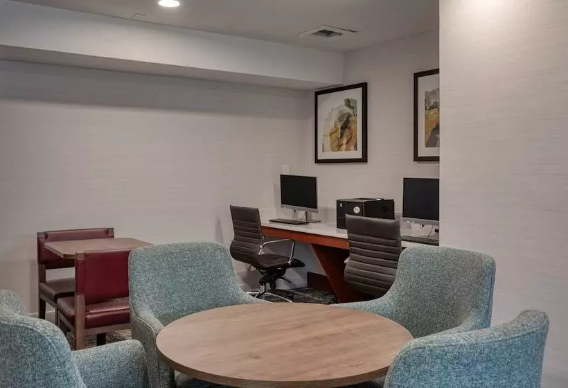 酒店 Staybridge Suites Allentown Airport Lehigh Valley, An Ihg