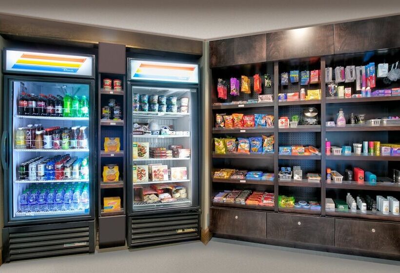 Отель Staybridge Suites Corning, An Ihg