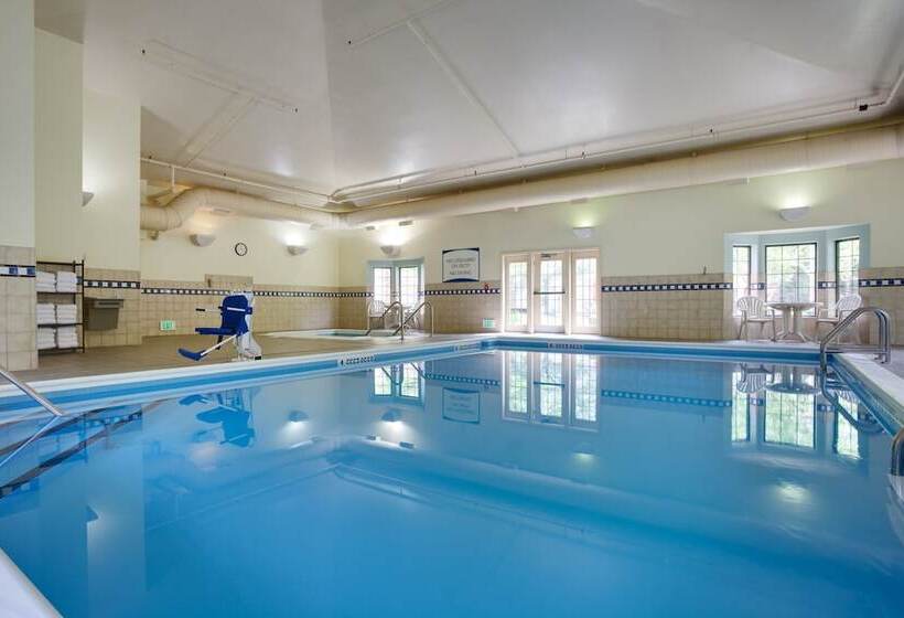 Отель Staybridge Suites Corning, An Ihg