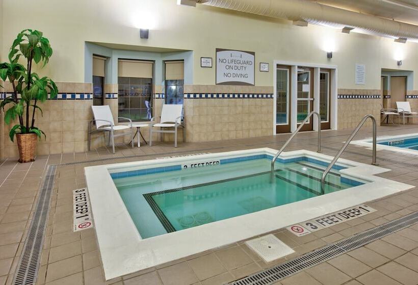 Отель Staybridge Suites Corning, An Ihg