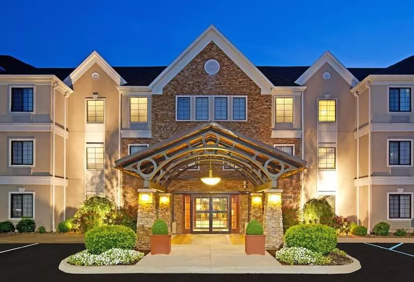 Отель Staybridge Suites Louisville East, An Ihg