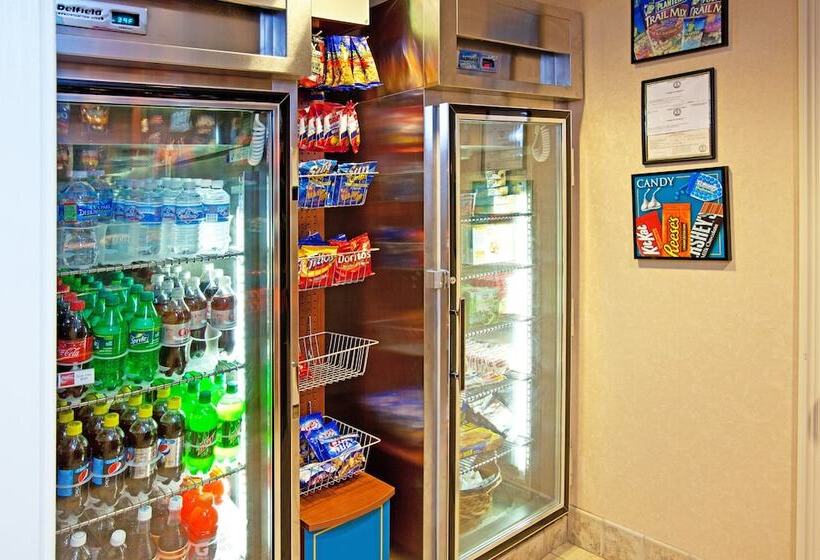 ホテル Staybridge Suites Louisville East, An Ihg