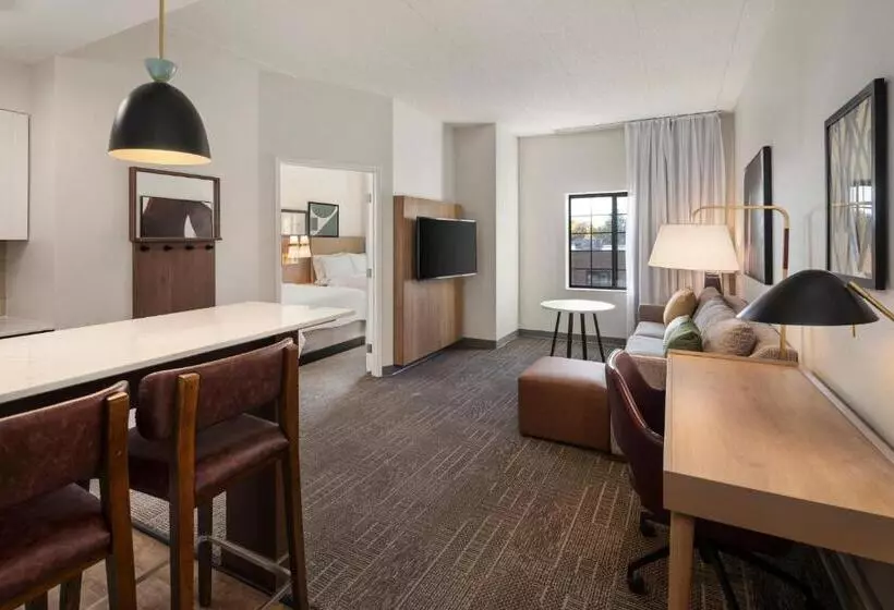 Отель Staybridge Suites Minneapolis Bloomington, An Ihg